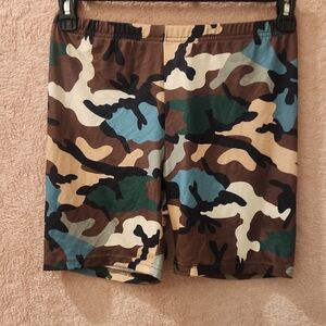 SHEIN Men's Camo Athletic Shorts in Green, Blue & Tan